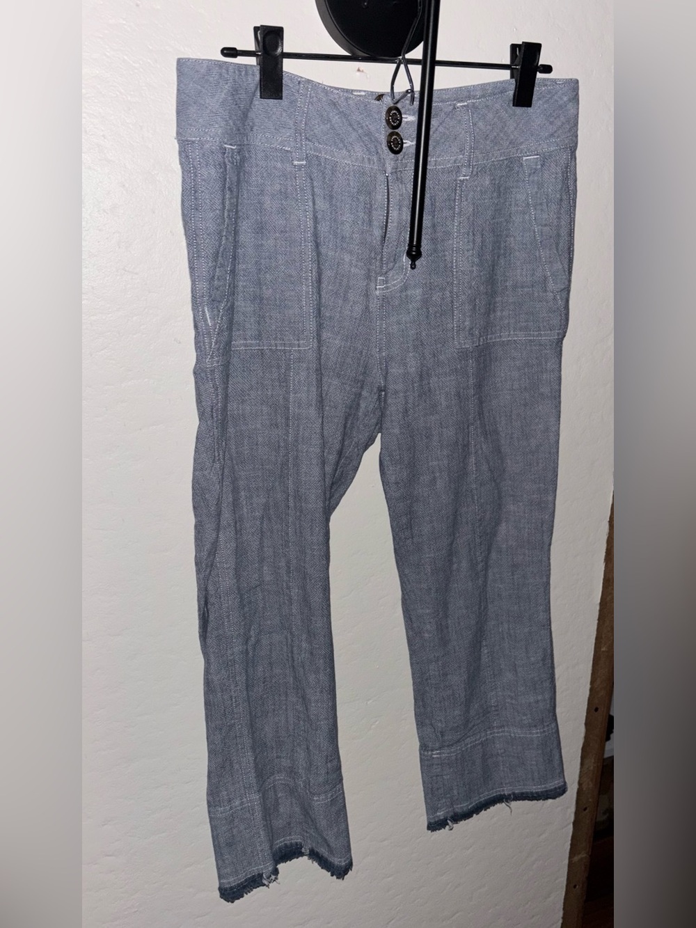 Women’s Aventura Blue Cotton Capris Size 8